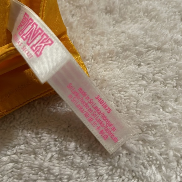 Push-up bra - Picture 3 of 4